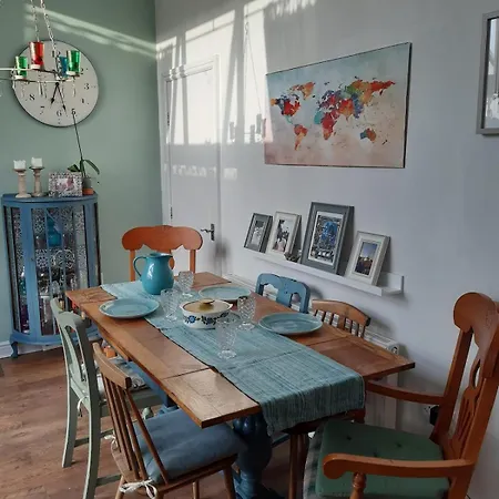 Lilac House, A Saltaire Edwardian Gem *
