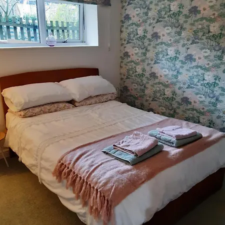 Lilac House, A Saltaire Edwardian Gem * Bradford (West Yorkshire)